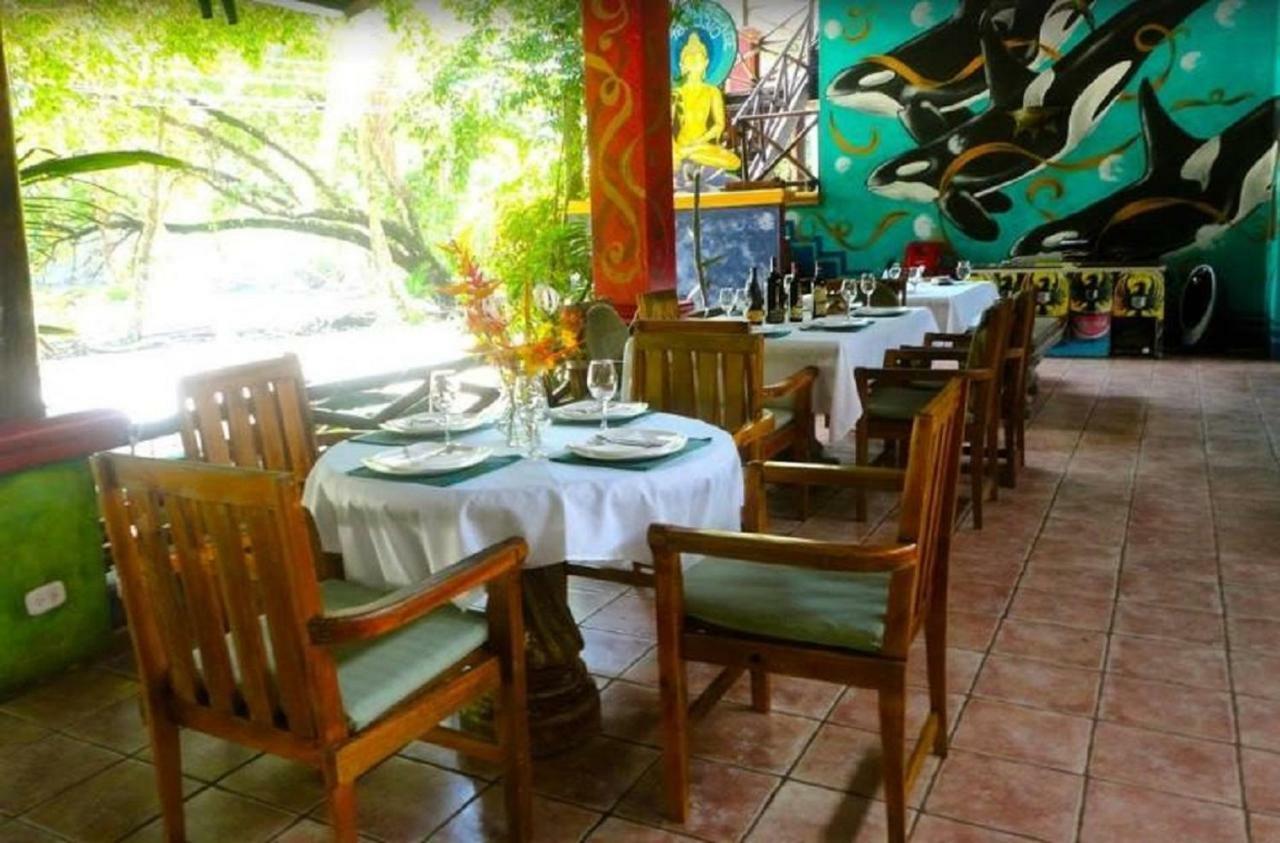 Hotel Roca Verde Beachfront プンタレナス エクステリア 写真